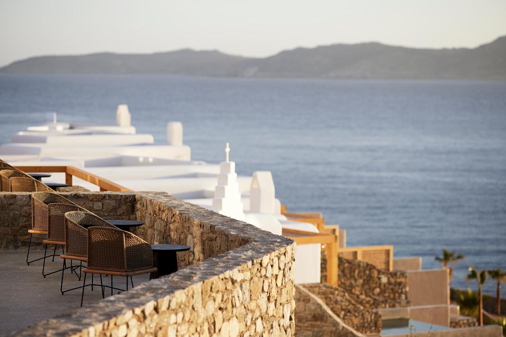 Amazon Mykonos Suites & Spa Agios Ioannis Diakoftis Ngoại thất bức ảnh