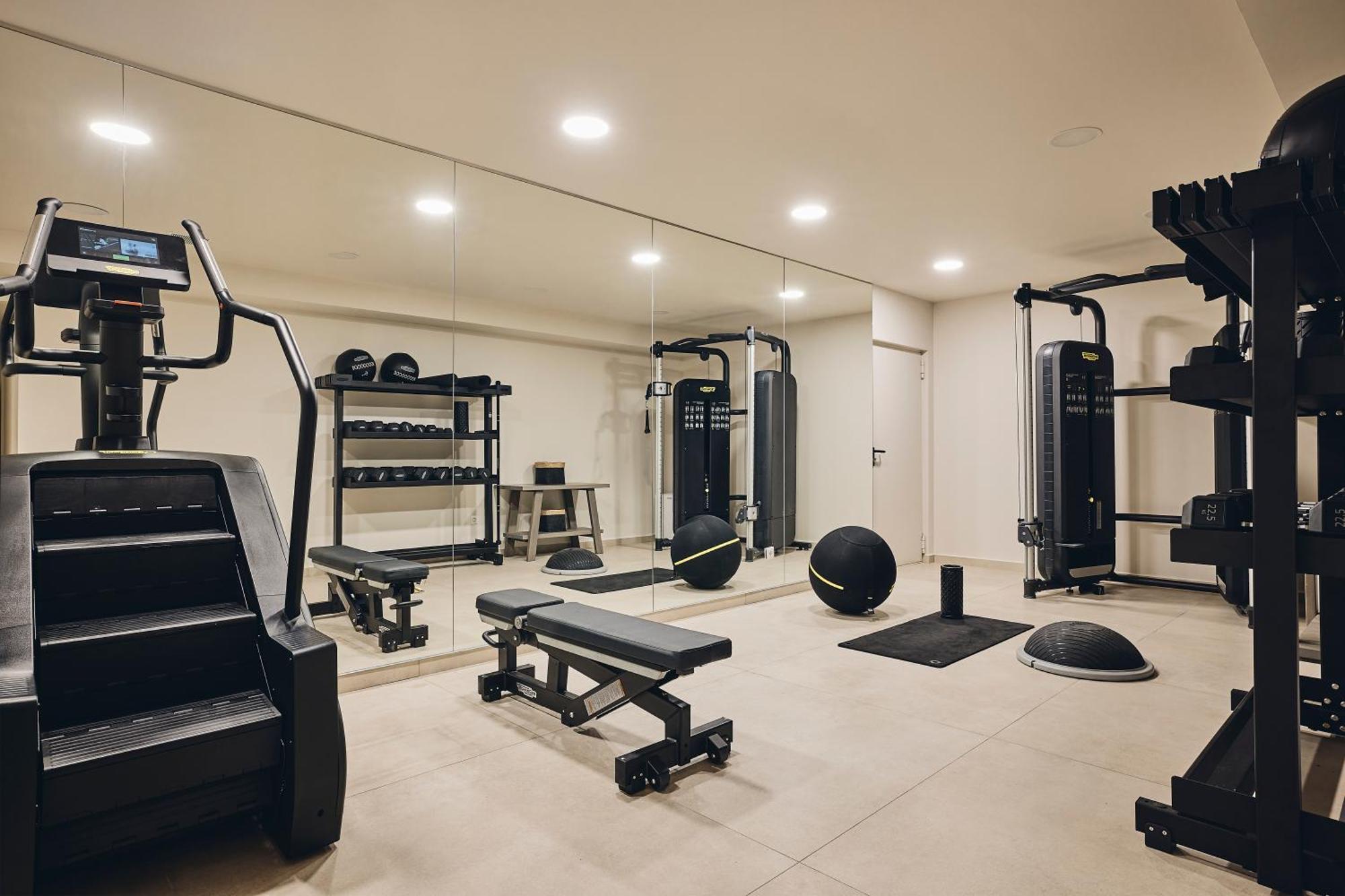 Amazon Mykonos Suites & Spa Agios Ioannis Diakoftis Ngoại thất bức ảnh